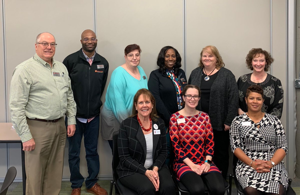 GildasClubMidTN's tweet photo. Earlier this week, we had the pleasure of visiting Advance Financial present two employee education sessions. Thanks for the warm welcome, #AF247 - and for your support of our cancer support community. https://t.co/U1aTZLI29R