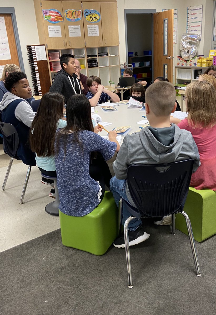 Strong discourse by ⁦@tigernewsSCPS⁩ 5th graders around Junior Great Books #effectivecommunicators #lifelonglearners