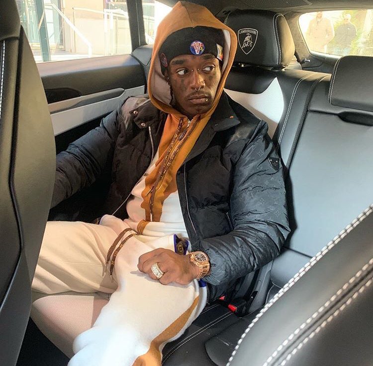 HotFreestyle's tweet photo. Lil Uzi Vert says he has recorded part 2 of ‘XO Tour Life’ 😳🔥 https://t.co/PDYoMk4USj
