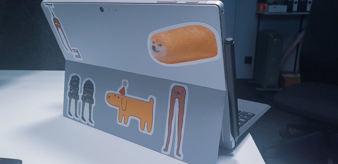 "Literally why does no one at school wanna talk to me???" https://t.co/ZHN8La2FTb