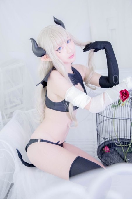 コスプレイヤーHIKOのTwitter画像83