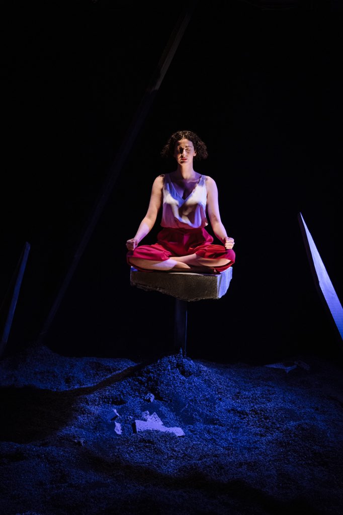 EKPshows's tweet photo. Delighted to share the first of our production photos by @helenmurraypix!

#Collapsible runs til 14 March - tickets available at https://t.co/QIdQiEHVRl https://t.co/7kW1aGBr8z