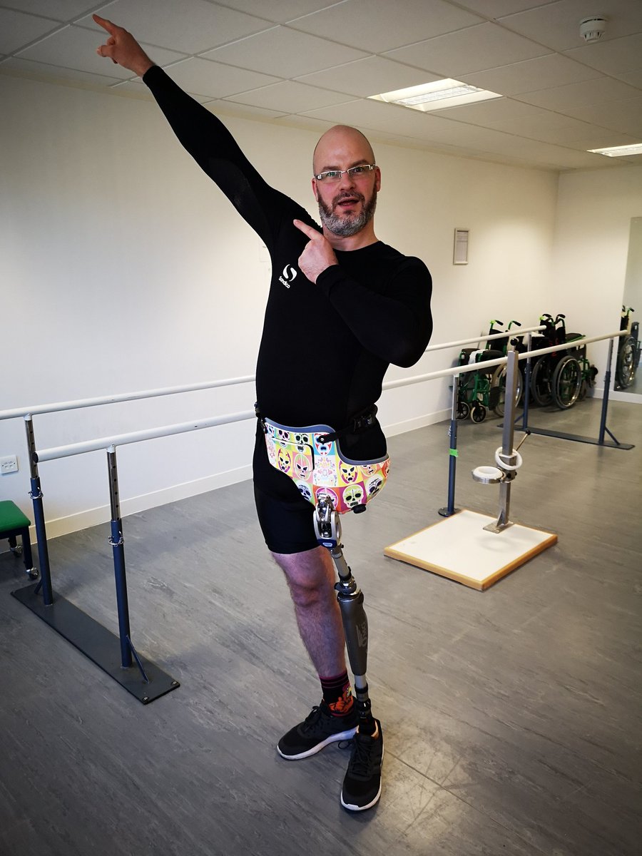 Hopalonglloydy's tweet image. Absolutely in love with my new socket and  set up #DayOfTheDead #UsainBolted #AmputeesNextTopModel 🤣🤣
Thank you to the amazing team at @MFTnhs #SpecialisedAbilityCentre
And @ottobockuk for the awesome #CLegExperience 
#WonkyDonkey
#PegLeggedPete