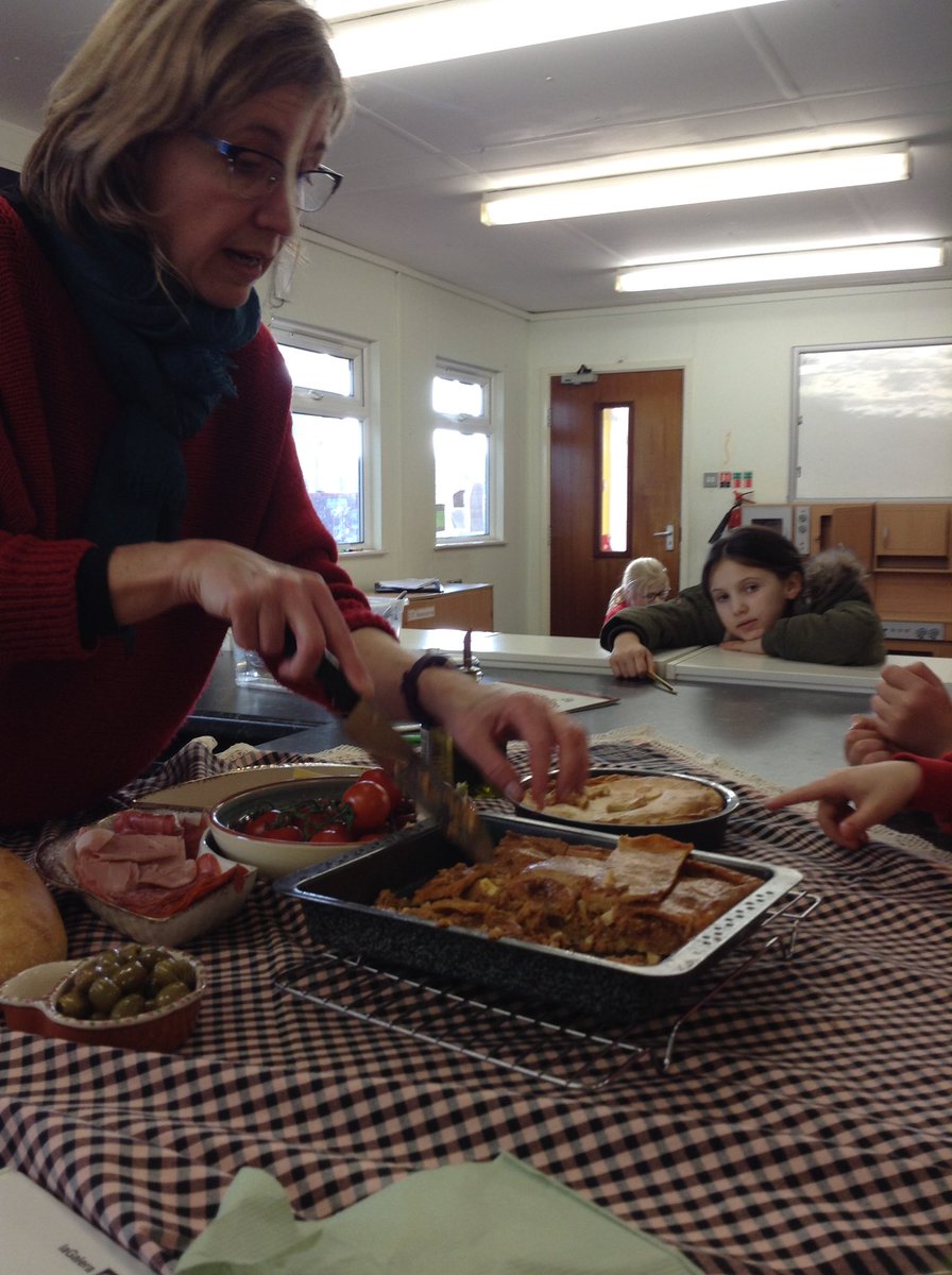 llandaffcity's tweet photo. 3BH were so lucky to welcome Eric’s mum in to share some Catalonian dishes with us this afternoon! https://t.co/LcocSnRD1l