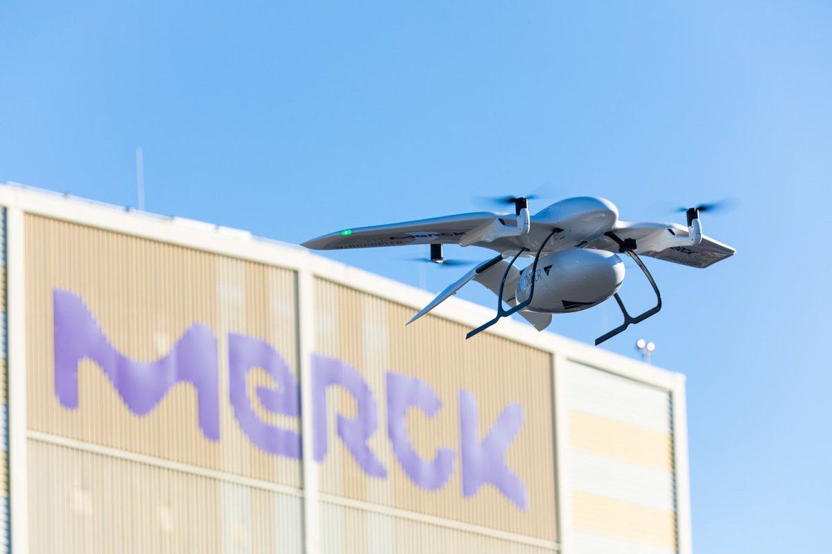 German drone delivery trial paves the way to replacing trucks for inter-office deliveries – TechCrunch buff.ly/2SnLdQS
#rheinmainrocks #frmstartupscene #merck #wingcopter #drone #technews