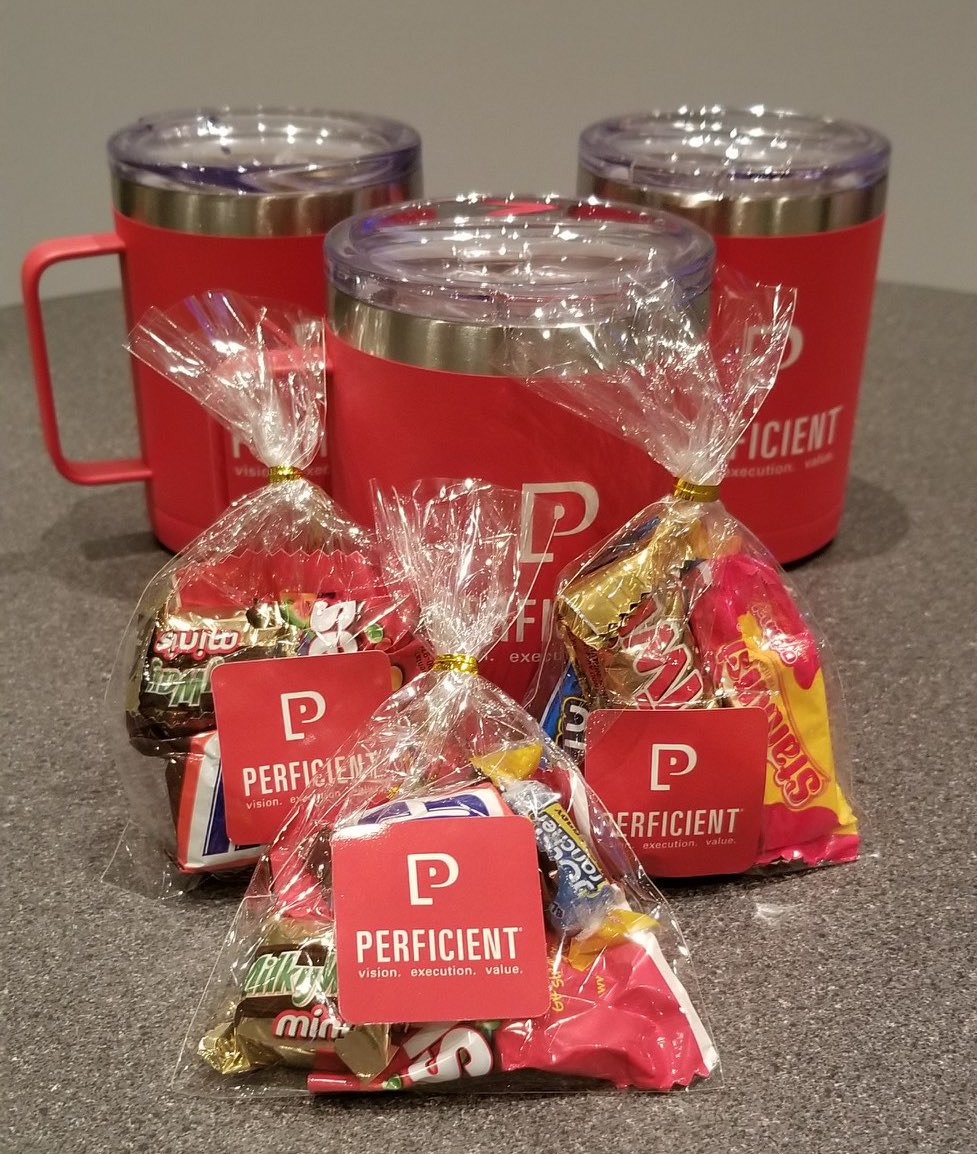 Perficient's tweet image. It’s the last day of @MicroStrategy World! Make sure to stop by booth 206 to speak with our Microstrategy award-winning experts and get some candy to get you through the day. 🍬🍭🍫 #analytics2020 #BI #DataAnalytics