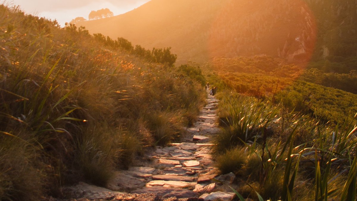 thebuysideclub's tweet photo. Looking forward to visiting @cambridgeJBS tomorrow to meet MBA students where Sarah Dudney will be chatting through entry routes and industry trends for those considering pursuing a career in asset management #yourcareerinfinance #CambridgeMBA #CambridgeMFin https://t.co/ihRZS4EEjC
