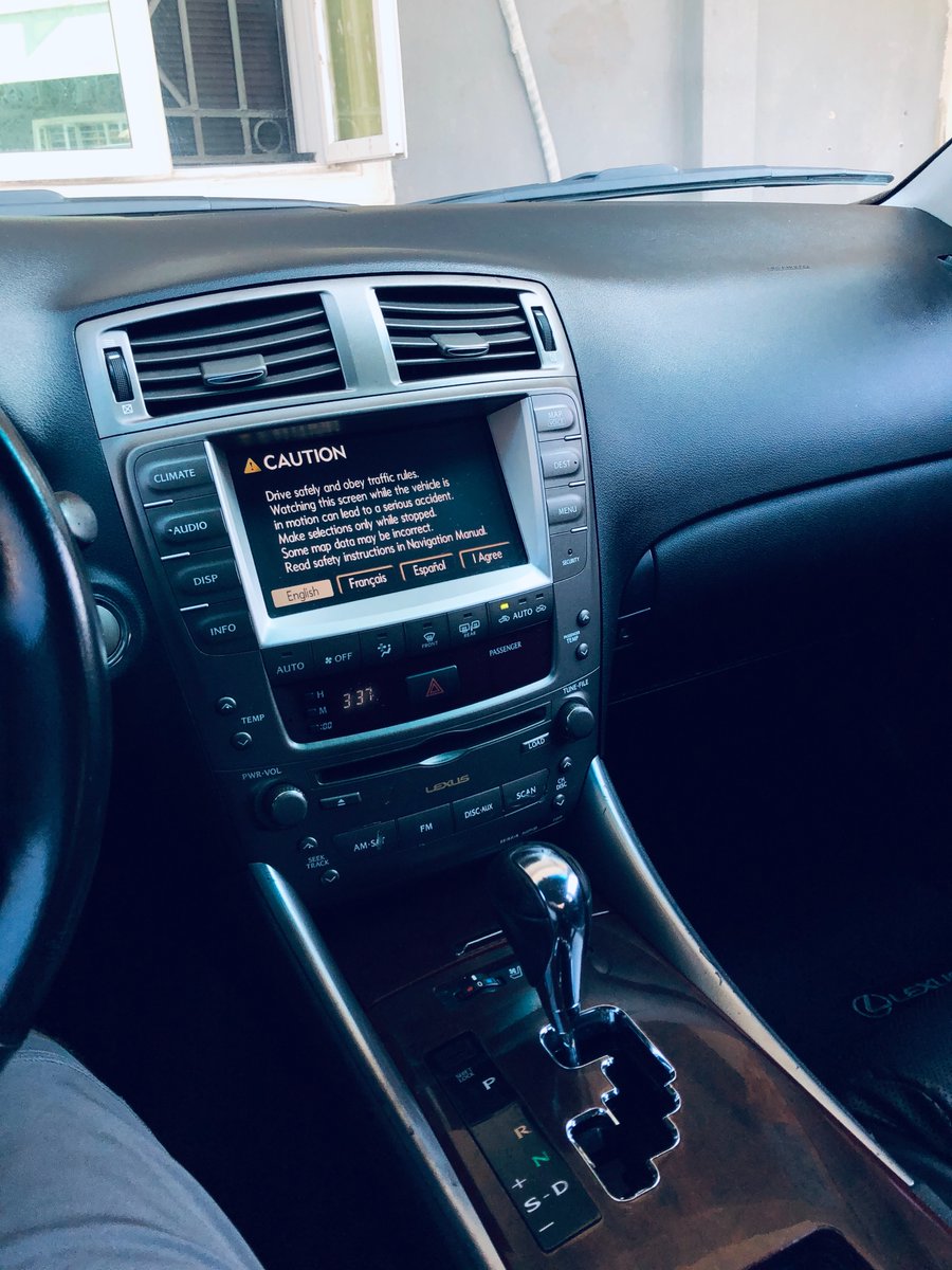 VeneciaClassic's tweet photo. ¿Quieres saber cómo conducir un coche automático? Te lo contamos en nuestro blog. https://t.co/C7AiqOB2Yb https://t.co/j84FKutw4c