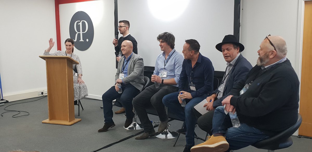 coreprint's tweet photo. Fantastic group of panellists, print experts talk about the latest technology #landadigitalprint and the future of print industry the at the @Route1Print event. Among them our MD @TimAtVpress
#personalisation #automation #vpress #coreprint #landaS10P https://t.co/YAfrIIbtGp
