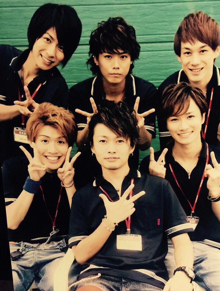 hoshiezosan7221's tweet image. 私の推しキャラ上位5人??🤨
5人には絞れないけど、私の好き
キャラはブレないからなぁ｡

❤️Te!chi
💙KEI
💛HIROKI
💚DAICHI
💜SASUKE
🤍Yohei
🖤ukkiy

....こんな感じかなぁ｡🥰💕
Yoheiもukkiyも推せるから5人には
絞れないんだよなぁ｡🥰💕
#EverZOne #BLuck