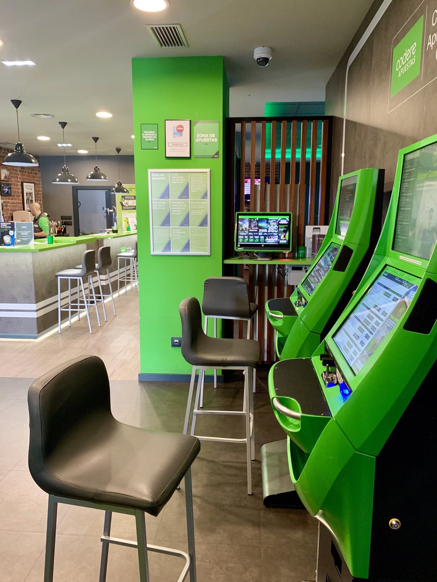 CODEREASTURIAS's tweet image. Sala de Juego #CodereApuestasAsturias en #poladesiero  

✅ Apuestas Deportivas #Codere
✅ Máquinas Recreativas 🎰
✅ Ruleta