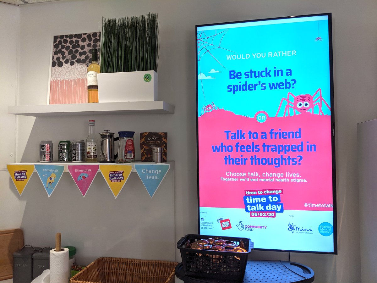 ClickyMedia's tweet image. Today is Time to Talk Day 2020 ⏰! We challenged everyone to meet in the breakout area for 10 minutes to make a drink, have some treats and start a conversation with a colleague #timetotalk #selfcaremonth #mentalhealth #timetotalkday @timetochangecampaign