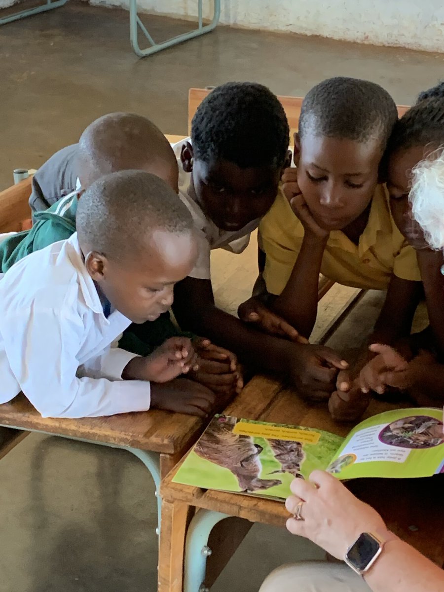 MftH's tweet photo. Greg got to spend time at Blinkwater School in South Africa with sweet children who receive our meals during their school day. Greg's favorite part was seeing their excitement for lunch time and how it fueled them up for a day of studying and playing! ❤ https://t.co/efkDWbY5kD
