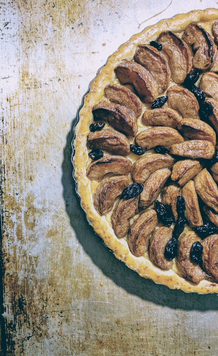 _mayocheeze's tweet photo. Little piece of an apple pie for your nice weekend ... 👌🏻 

Contact us one day before your order . ThankYou
#bali #order #bread #dish #applepie #toast #bun #slider #brownie #sourdough #baguette #ciabatta #pizzadough #fresh #nopreservative https://t.co/EVMsOcqoH9