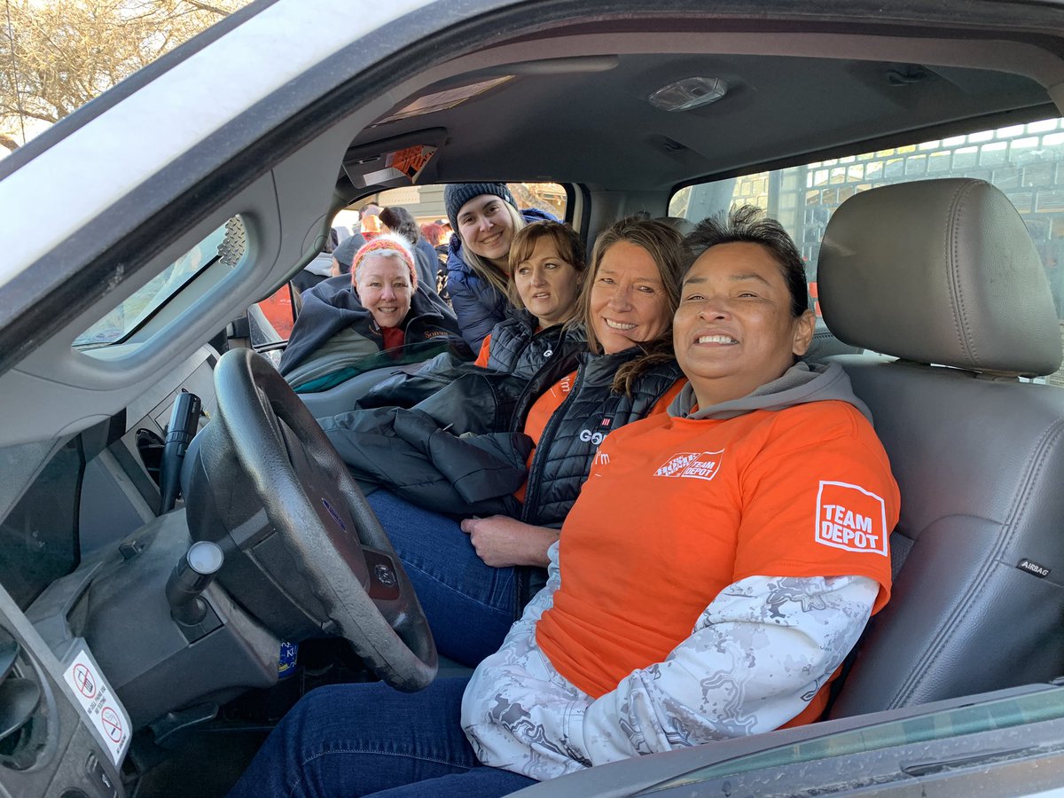 WhitlowNorman's tweet photo. San Antonio Team Depot Veteran Reveal on ABC @LMcmilian @TiffanyOriana @jreed4401 @8520CantBeatUS @vickie_8520 https://t.co/BhfZ8PzY9n
