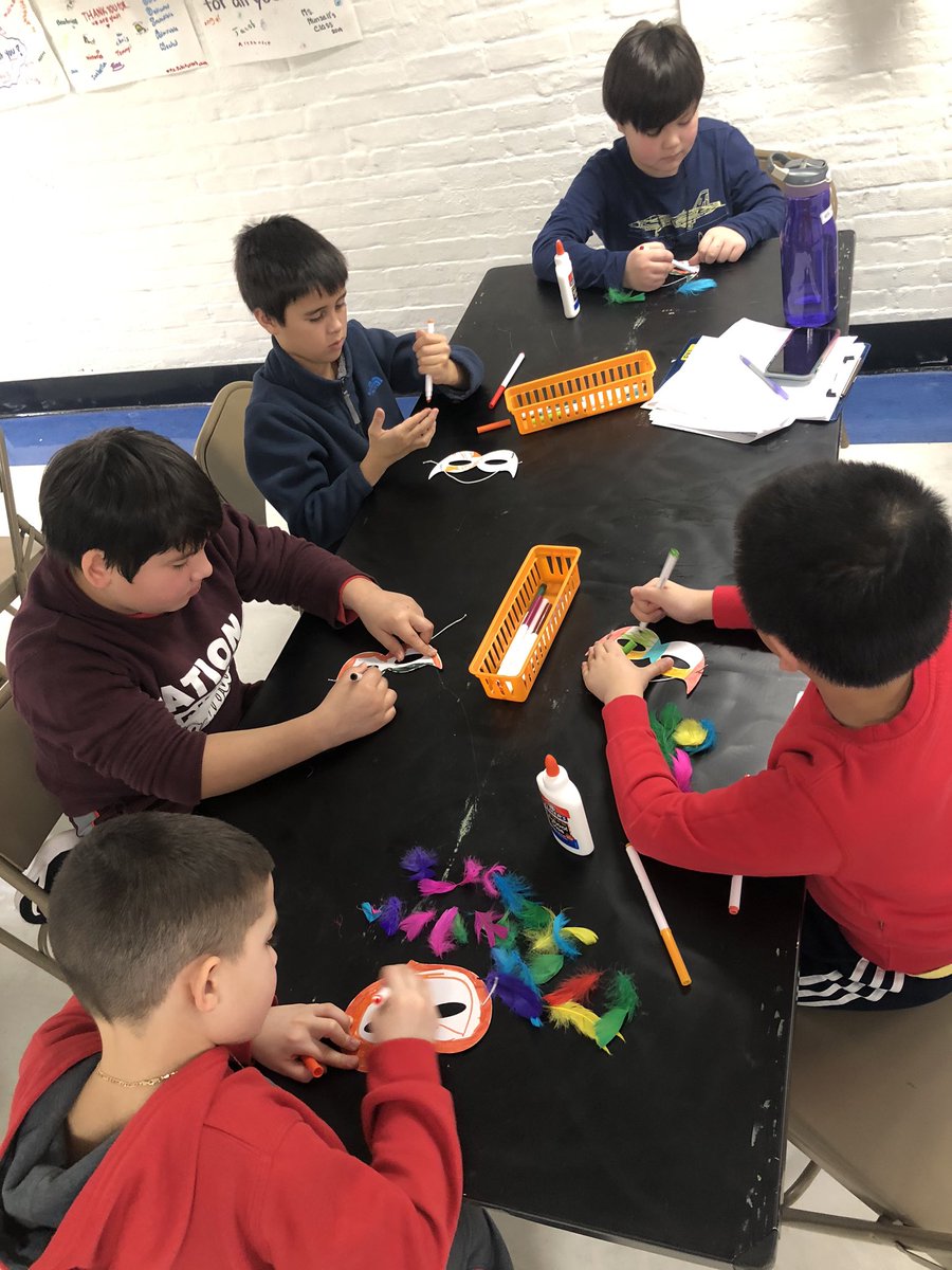 HeglerA's tweet photo. Today is Multicultural day at Parsons! Currently we are visiting Italy and making Carnevale masks! @PARPrincipal @MsDeeStroh https://t.co/udGtbQPOTN