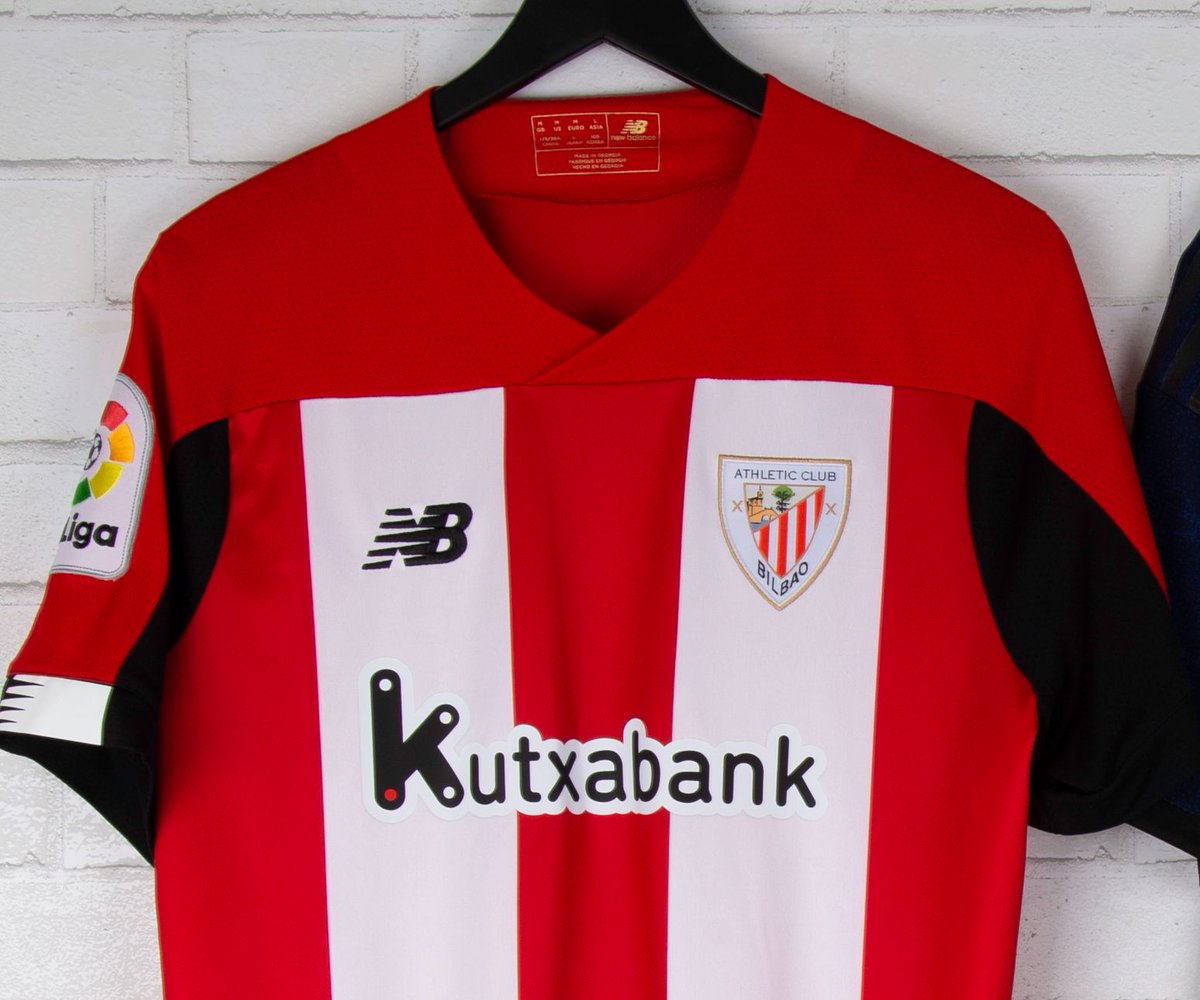 WrldSoccerShop's tweet photo. ❗Giveaway❗

If @@AthleticClub scores against Barcelona today, we will give away an Athletic Bilbao home jersey (M)

🚨Rules🚨
1. RT &amp; Follow

We will DM the winner after the match! Good luck! https://t.co/ddH546CIAO