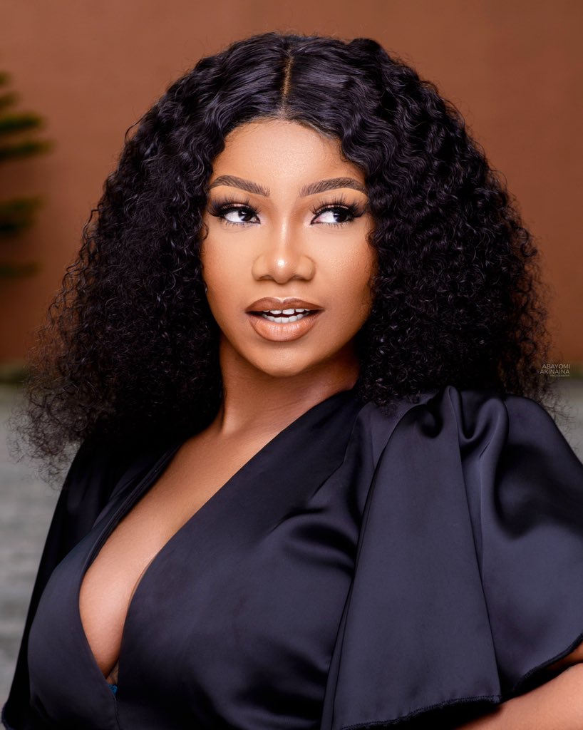 BusolaLad's tweet image. Even though I'm not here often but I'm super proud of you #NatachaAkideInitiative keep shinning, keep impacting and inspiring. #ProudofTacha