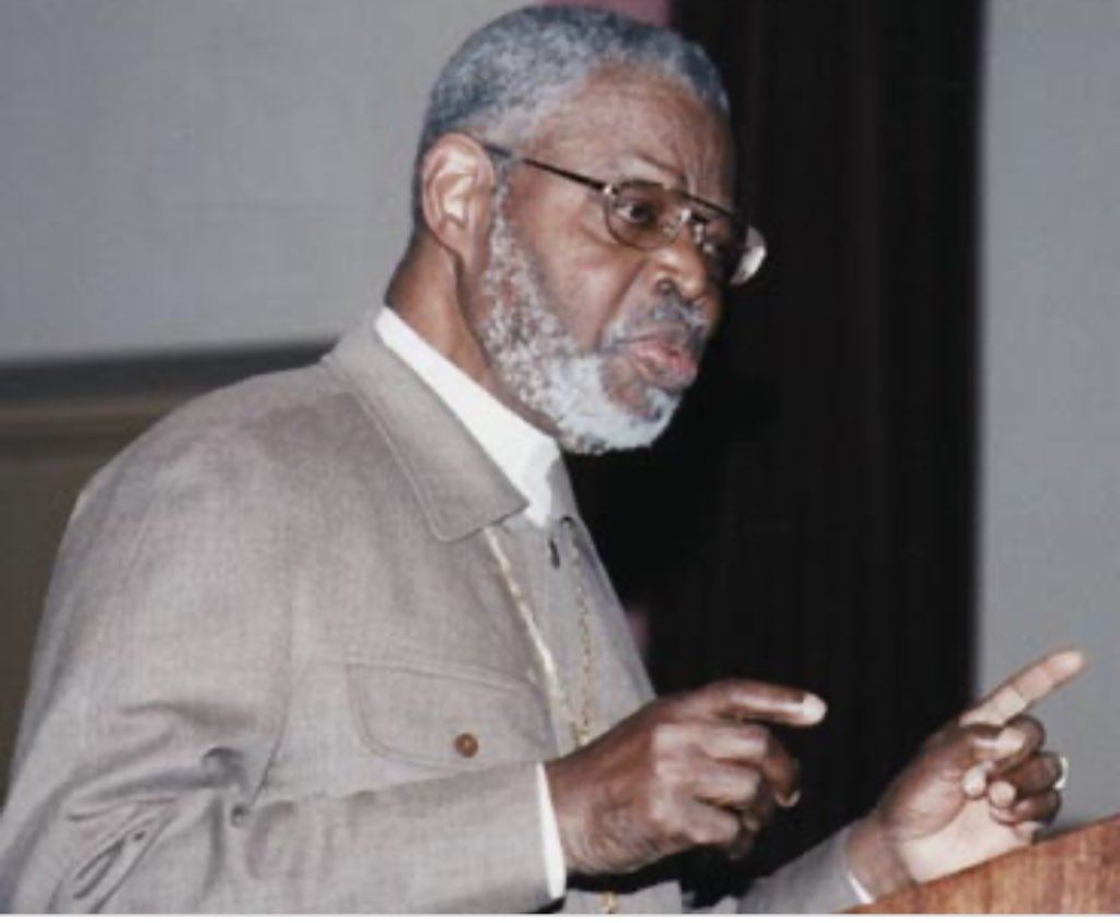 Godson_Sincere's tweet image. “Dipped in chocolate, bronzed in elegance, enameled with grace, toasted with beauty. My lord, she's a black woman.” -Dr. Yosef Alfredo Antonio Ben-Jochannan #WhateverItTakes #Prophecy