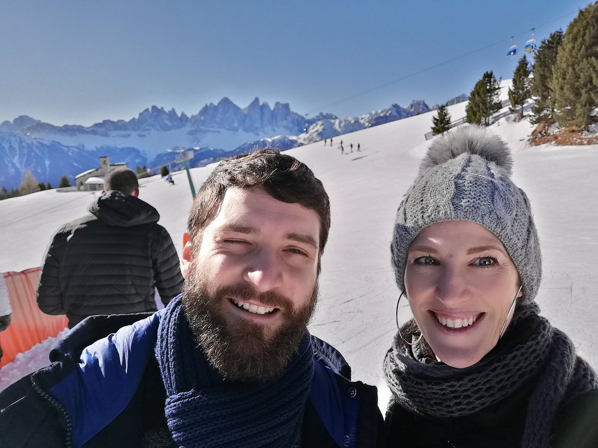 mtranf's tweet photo. Enjoying free time at #ewispoc 20, in great company with @federiconicoli7 😊
🏔️🚡❄️🌞 https://t.co/TJuOjY1EBO