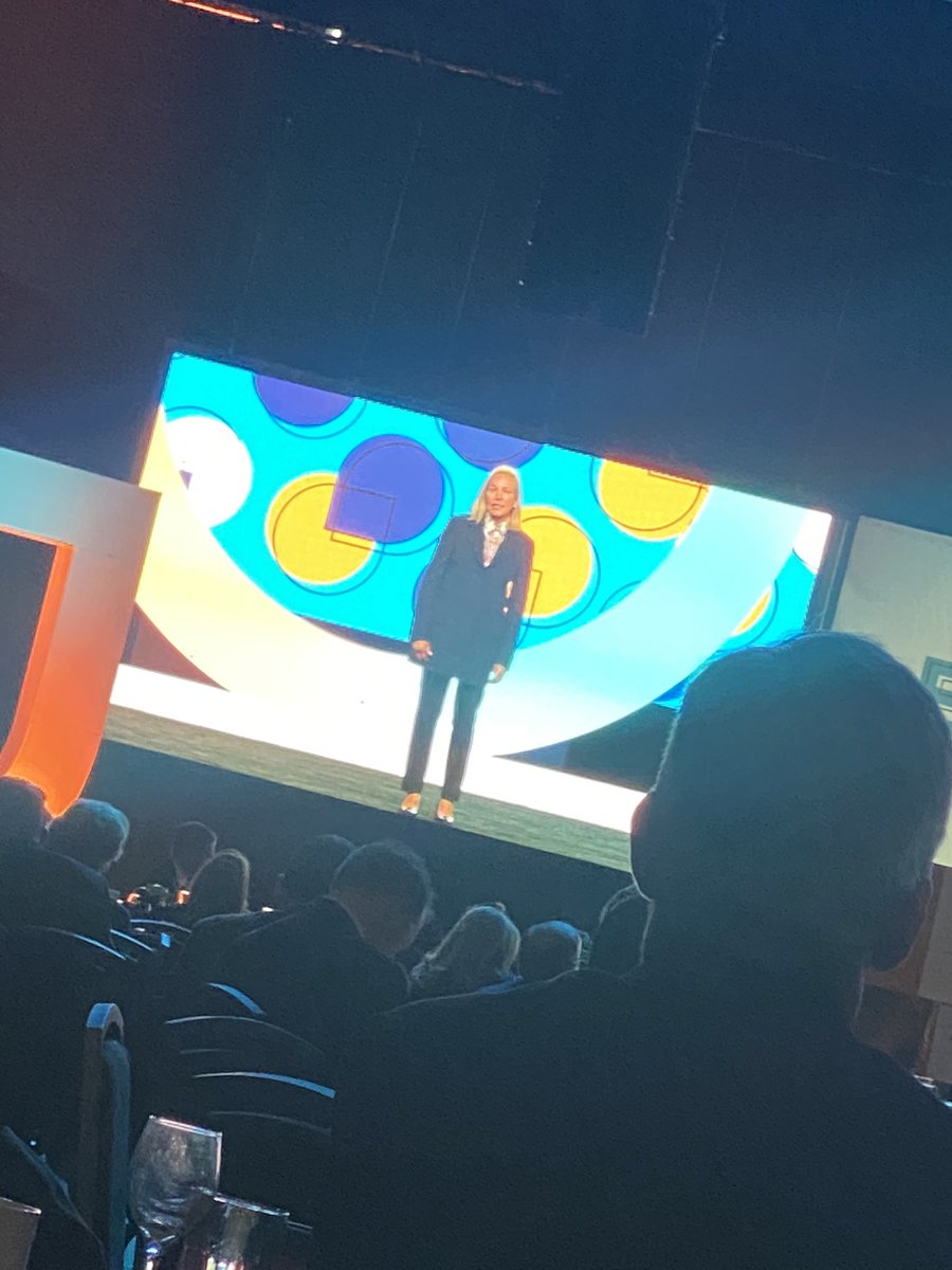 dustinmcmillan's tweet photo. What a great event! @ColumbusChamber @MCMILLANCOMFG we really appreciate Wong there #levelupcbus https://t.co/M1djFOk5nJ
