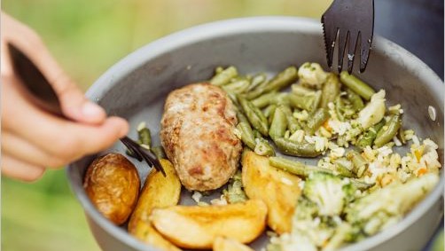 BackpackingTips's tweet image. Want to find out what you can make for dinner while backpacking? Go to backpacking-tips.com/meals-hydratio…
#backpacking #hiking #dinner #meals #recipes #backpackingtips