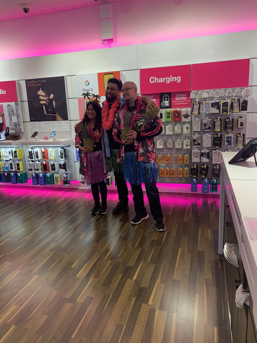 By far one of the most humbling experiences was to witness such amazing talent be recognized for all their inspirational and top talent leadership!!! Congrats <a href="/Serrrg/">Serg</a> @SimeonBookerIV <a href="/dianazepeda00/">Diana Cross</a> #nerules #inspirationalleaders