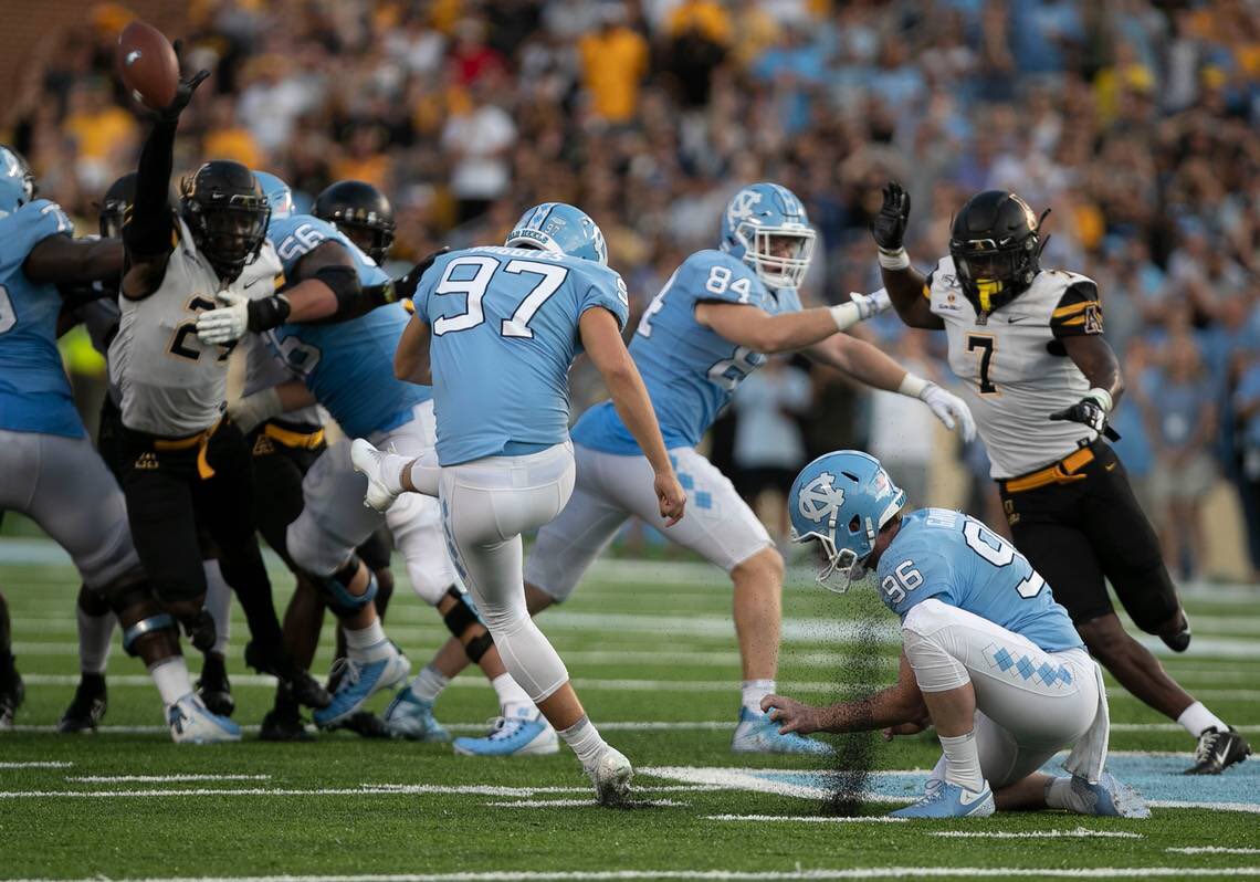 ToddPledger's tweet photo. Blessed and honored to receive an offer (PWO) from my dream school UNC Chapel Hill @mics_football @CoachDubb80 @UNCCoachThig @Coach_Dewitt @DonCallahanIC @NCPreps https://t.co/u43f3TzHu7