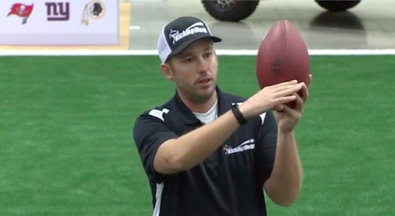 KickingWorld's tweet photo. FREE 12 minute instructional kicking video for parents, coaches, and students!
WATCH NOW!
🏈https://t.co/kD4HFK72CC 🏈
#kickingtips #kickingcoach #kickingcamp #footballcoach #kickersarepeopletoo #puntersarepeopletoo #kickersmatter #forthebrand #KickingWorld https://t.co/f520qHXsid
