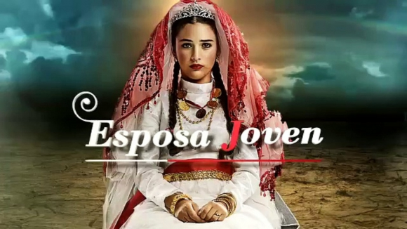MinutoAMinutoPe's tweet photo. Regresa a pantallas uno de los dramas turcos más vistos en Perú, #LaEsposaJoven, desde este lunes a la 1pm por @atvpe. https://t.co/htkVJTFv3P