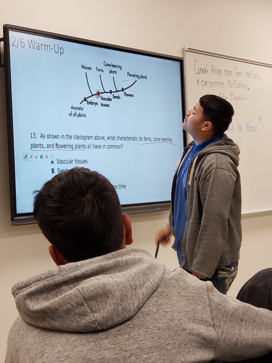 John Tyler Biology!! Students engaging, collaborating and even learning to explain cladograms! Students enjoying the GIMKIT vocabulary review as well !!@TisdScience ; @tylerisdlearn @JohnTylerLions