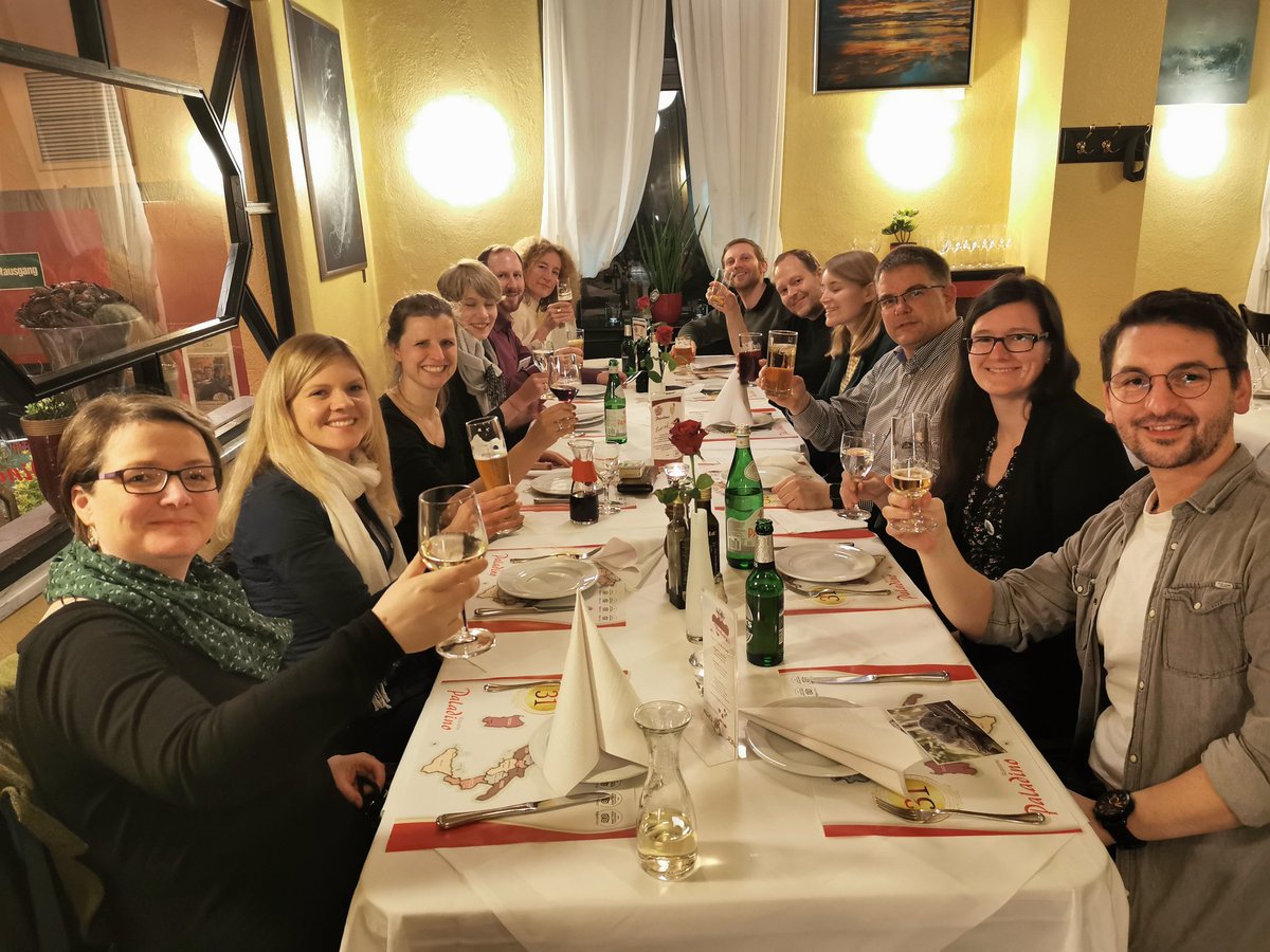 _NicoleBergmann's tweet image. Und natürlich konnten wir unser Regionaltreffen nach 2 Runden Barcamp entspannt mit vielen Inspirationen beim Abendessen ausklingen lassen #clc30 #krasseherde #südniedersachsen #cl2025 Viele Grüße @AntjeWilloh!