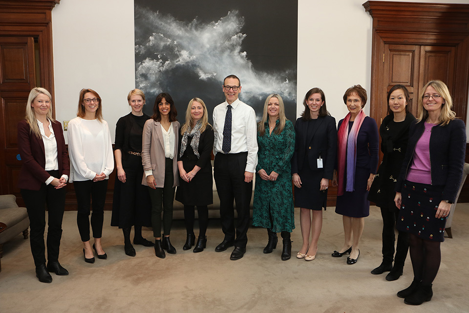 SimonMcDonaldUK's tweet photo. Mentoring Foundation came to call: their 9th Cohort began their year-long Next Generation Women Leaders programme with meeting @foreignoffice today: we have as much to learn as to impart... #DiversityandInclusion @dawes_melanie https://t.co/Oi472LnHjX