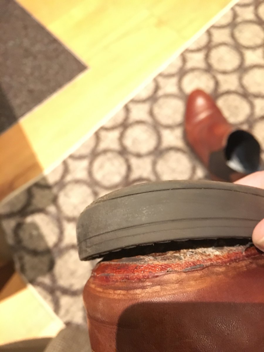 JamesChetter's tweet photo. @GoodwinSmithUK less than 3 months since purchase. Both shoes falling apart. Utter cheap garbage. https://t.co/rxnpS7Ea9l