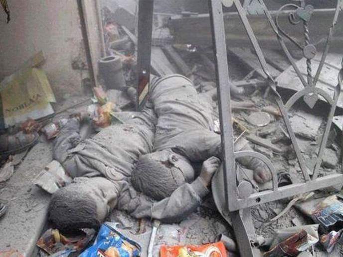 sungmanitu2020's tweet photo. #WhereIsHumanity @antonioguterres @secgen
#Syria9YearsOn
#TimeToAct has long past !
#JusticeMatters !
#ResolveSyria #EndBashar & #PutinWarCriminal
#No2Vetoes from #Russia & #China
Bring #Peace4Syria NOW !!! https://t.co/JrYYwyOlke
