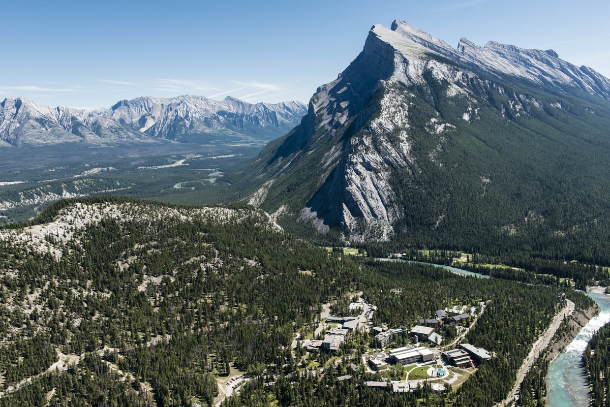 banffcentre's tweet photo. Ever considered working in the Canadian Rockies? ποΈ
We're currently on the lookout for a Lighting Technician & Sound Technician among other exciting roles.
Discover all current opportunities at #Banff Centre β https://t.co/6ndXHJUzZq https://t.co/1Bve2crJ5r