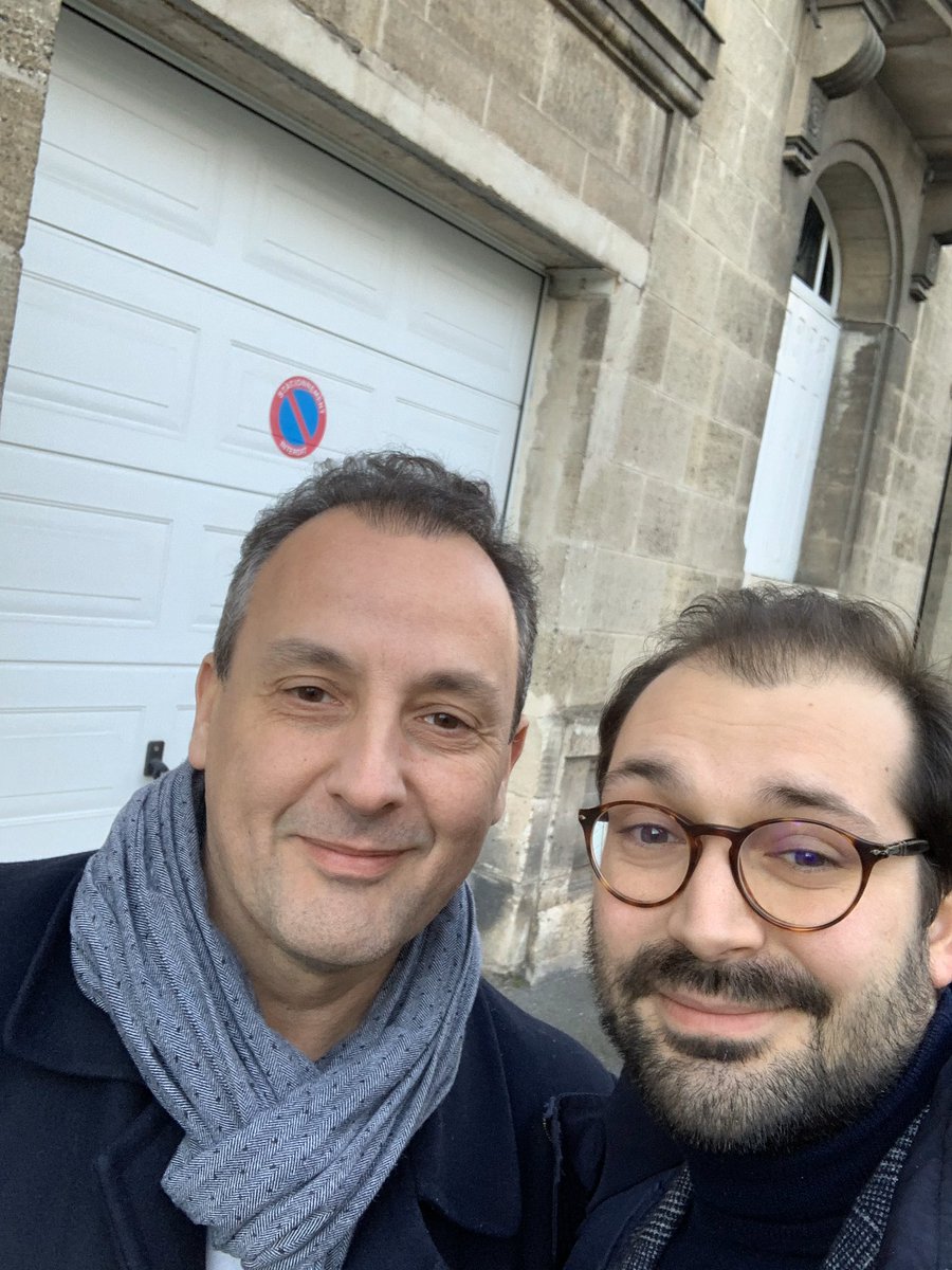 louisDLRB's tweet photo. Porte à porte ce soir à #Bordeaux Cauderan pour présenter le programme de @nflorian33 aux habitants. #AvecNF https://t.co/dxKHZYrqOG