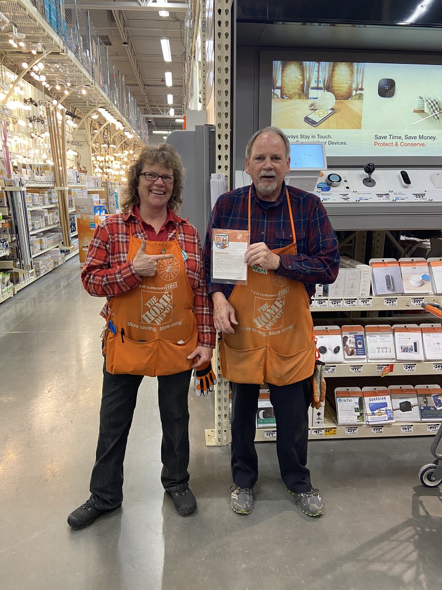 Mark is our PT D27 associate who is always willing to work whenever and wherever needed. Great asset to our team. Thank you Mark for being so flexible. @AmandaBaxter85 <a href="/jamers92782/">Jami Peterson</a> @kp20mu <a href="/ErickaWhorton/">Ericka Whorton</a> <a href="/Alvarez2Joe/">Joe Alvarez</a> @BradSimons3 #goingwherethebusinessneedsme