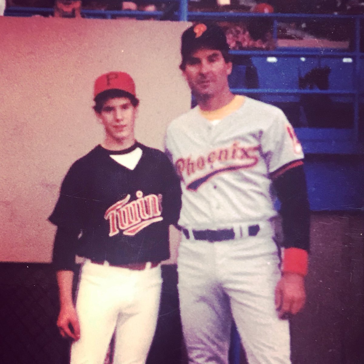 Briz21's tweet photo. Summer 87. Was excited to get to meet and hang out with Dave Kingman, who was in the last week or two of his career. He hit his last (I believe) professional HR all the way out of Civic Stadium and gave me his bat (which I still have in my office). #tbt #PCLBaseball #442mlbHRs https://t.co/kYH1cJ2qxy