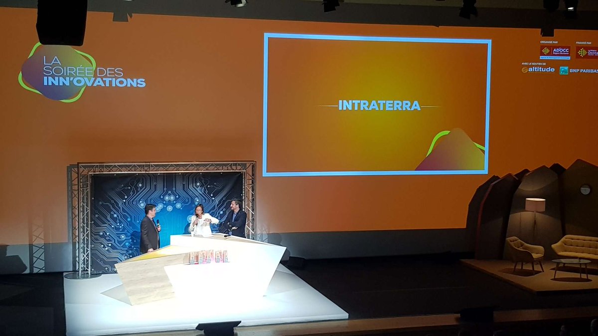 AD'OCC (@adocc_) on Twitter photo 🏆 Pierre Borda de @Fibre31HG remet à l'entreprise <a href="/Intraterra/">Intraterra</a>, le prix "Innovation dans les territoires de l'année" du concours Les Inn'Ovations. Félicitations ! 👏👏 #InnOvations2020 #OccitanieInnov2020 🏆 Pierre Borda de @Fibre31HG remet à l'entreprise <a href="/Intraterra/">Intraterra</a>, le prix "Innovation dans les territoires de l'année" du concours Les Inn'Ovations. Félicitations ! 👏👏 #InnOvations2020 #OccitanieInnov2020