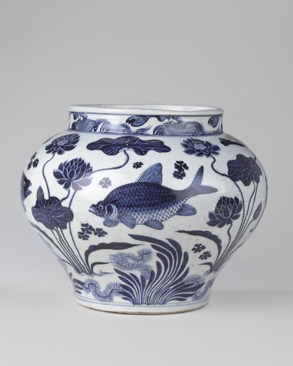 brooklynmuseum's tweet photo. This masterpiece of Chinese porcelain is an important example of early blue-and-white ware from the imperially sponsored kilns of Jingdezhen in Jiangxi province. https://t.co/T3PqbzeFov #ArtsofAsia https://t.co/n3tu1TMNdk
