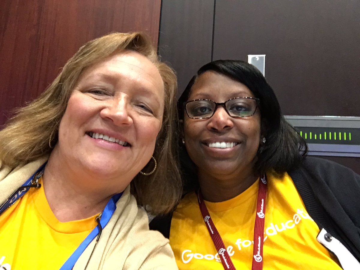 @msfilas @educatoralex #TCEA #TCEA20 #GoogleEI #col16 #SWE17 Look who I found! Another Innovator and Filas Mentee! We’re almost sisters! #googleforeducation