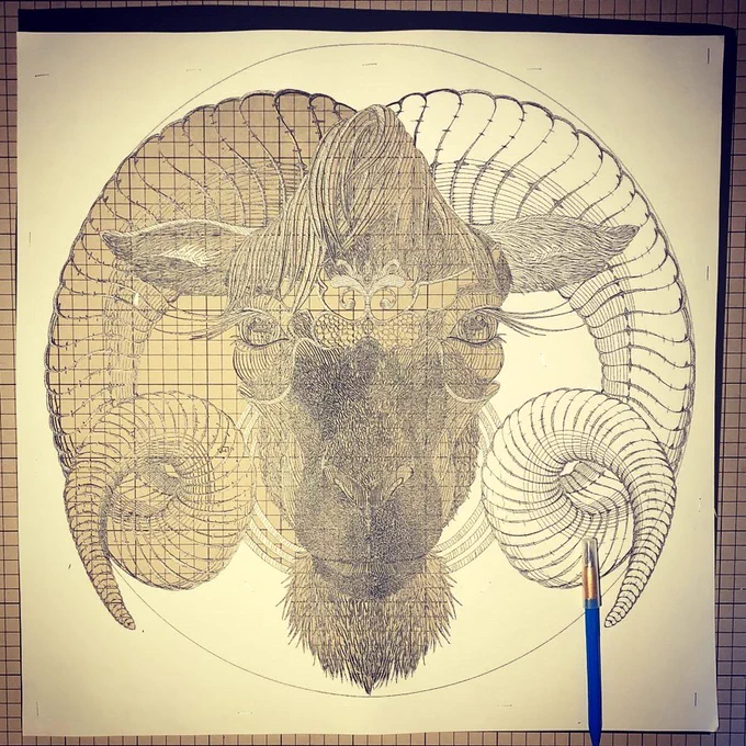 続きを切ってます。Today's papercuttingwork.If you want to see the completed form of this work, please follow me.#art #papercuttingart #切り絵 #illustration #イラスト #artist  #japan #photo #photooftheday #photography  #芸術 #美術 #argali #deer #鹿 #rt希望 