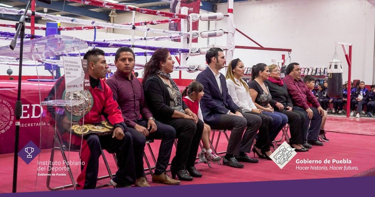 DeporteGobPue's tweet photo. Durante la inauguración de la escuela #AFIDEBOX en San Martín Texmelucan, la directora general, @Lira_Yadira, comentó que el @Gob_Puebla, respalda los programas que el presidente de la República, @lopezobrador_, impulsa a beneficio de todas y todos lo mexicanos. https://t.co/KgC3ZA8O47