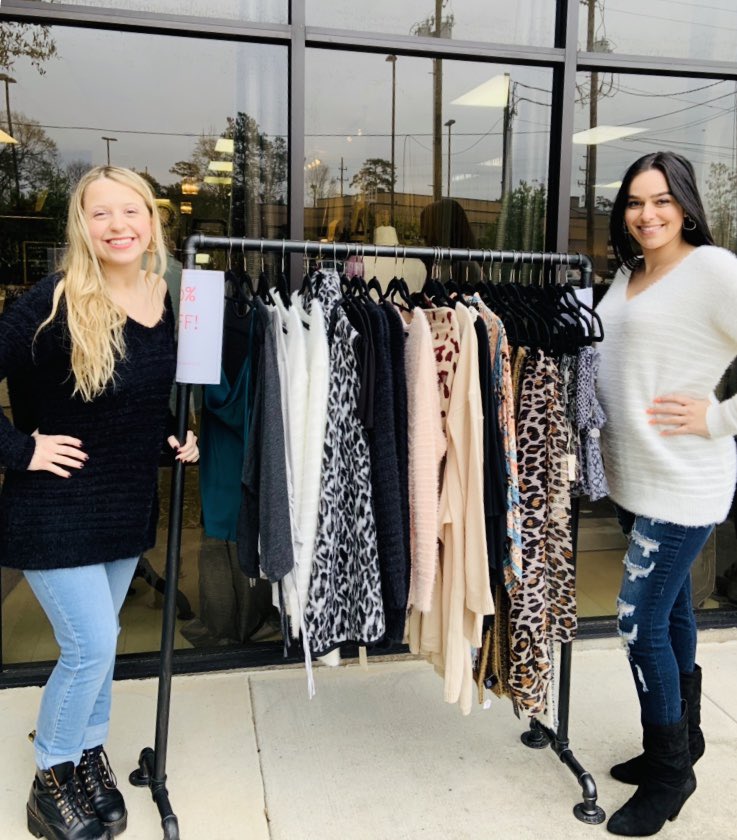 eleventhstsalon's tweet photo. 20% off winter pieces! https://t.co/vRf9xmVgcN