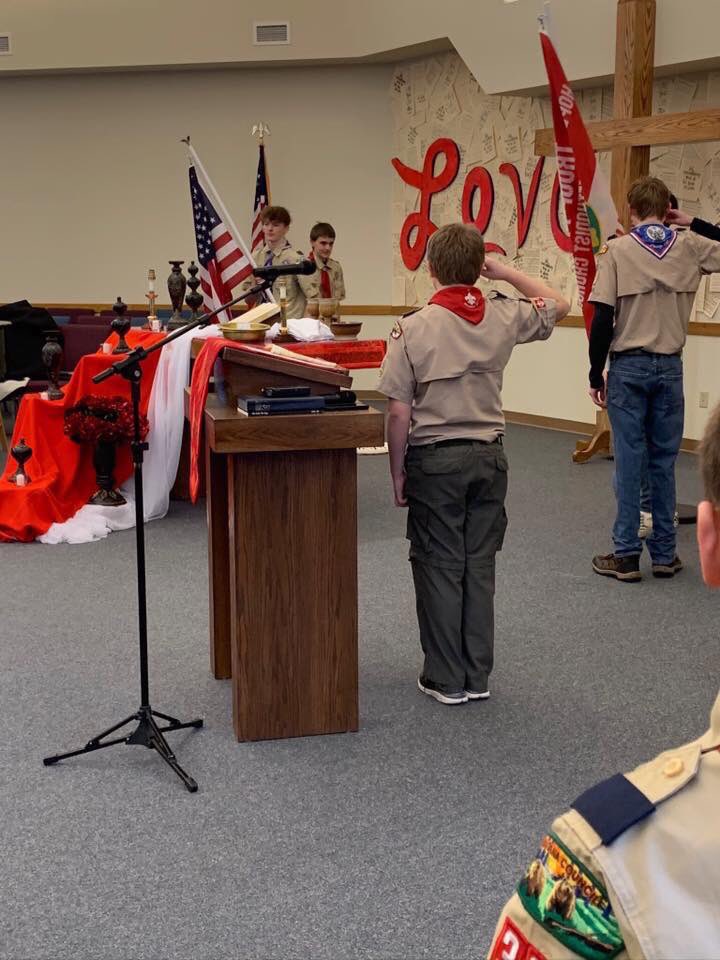 MontanaCouncil's tweet image. Shout out to #BSA Troop 77, Billings  for their involvement in a #ScoutSunday service at Hope United Methodist Church. They served as Acolytes, Liturgist, Offering helpers, Communion helpers, had a flag-retirement ceremony &amp;amp; made cobbler in the snow for breakfast! #montanacouncil
