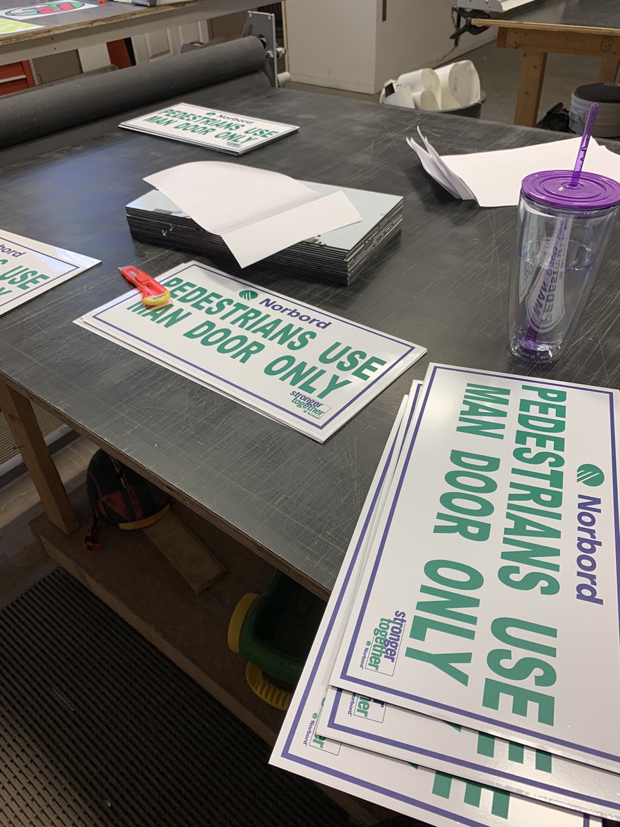 RayeSigns's tweet image. #flubug gone so now we catch up #highlevelsbestsignshop #greatcustomers #shoplocal