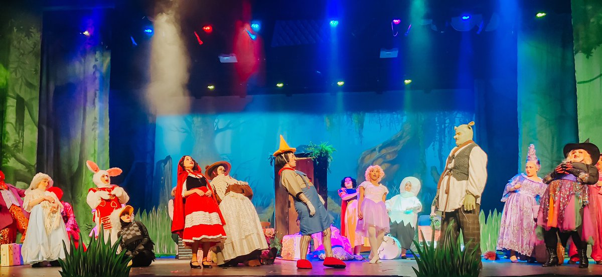lostboy2015's tweet photo. NOT GONNA LIE, we can’t wait for Shrek this weekend. For one OGRE of a good time, get your tickets at https://t.co/Ikr8ZTUkj5 @theatreattc @TheColonyHS @BrinkleyOropeza @EllaHuestis https://t.co/VtIS0EbXNE