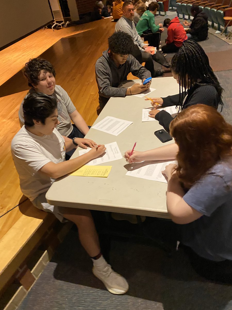 MrsGrenter's tweet image. This morning #8Blue raced to solve The Martian Math Challenge for #TheMartian Project.  Students read passages from the novel and solved the math problems described in the passages. @GHMSBuckskins #BuckPride #PBL #STEAM