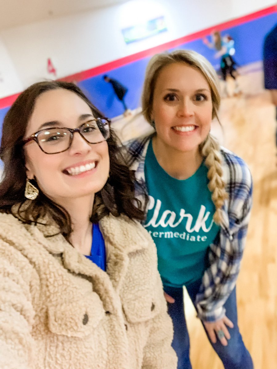 HailzCavanaugh's tweet photo. Clark teachers getting their skate on! #clarkconnects @PAustinScience @ccrass4 @DavisAmadavis https://t.co/TEWQYXJL3T